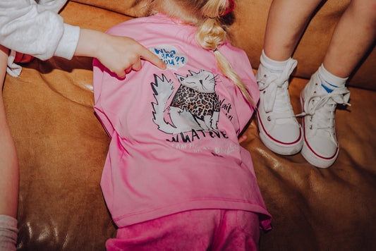 Paws Longsleeve - Who Are You?